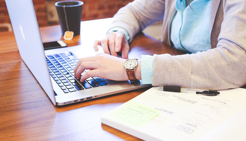 <b>独立站建站能实现品牌的快速发展和业务的持续增长</b>